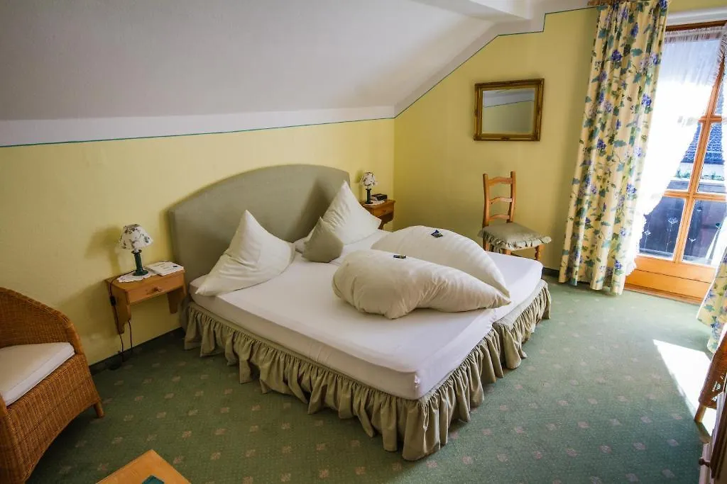باد تولز Hotel Landhaus Iris باد تولز