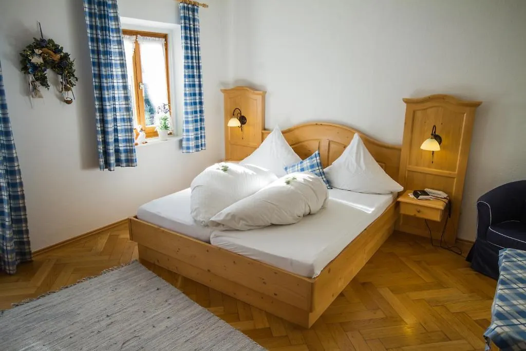 بيت ضيافة باد تولز Hotel Landhaus Iris