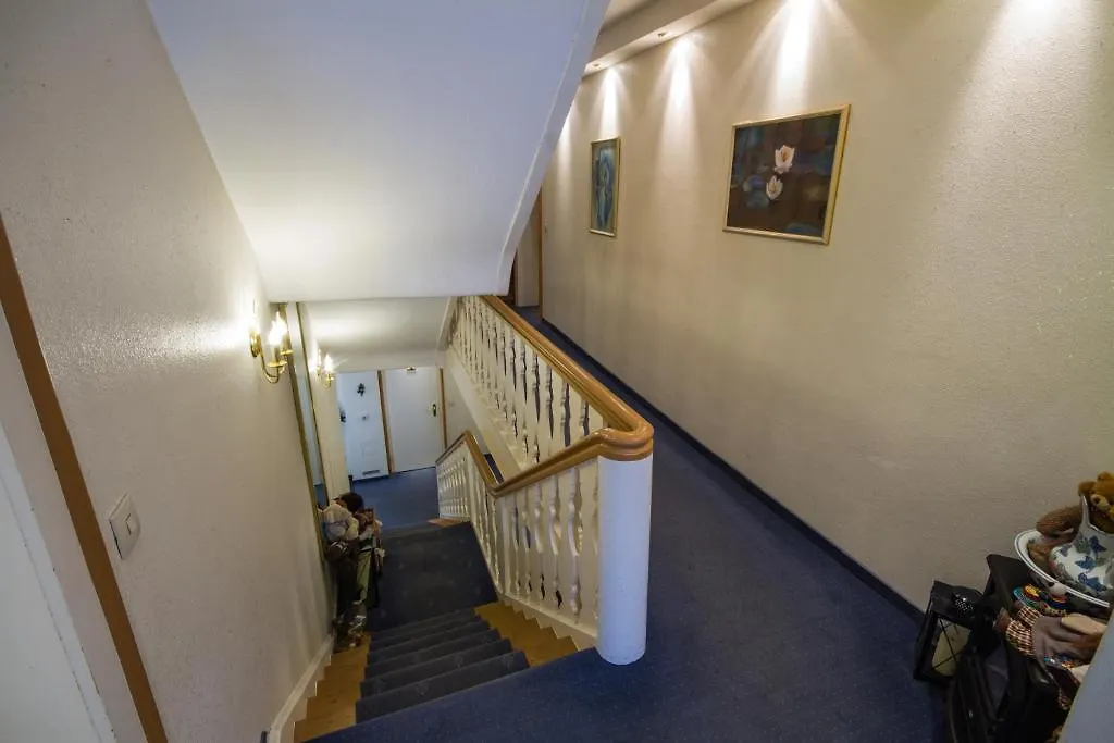 بيت ضيافة باد تولز Hotel Landhaus Iris